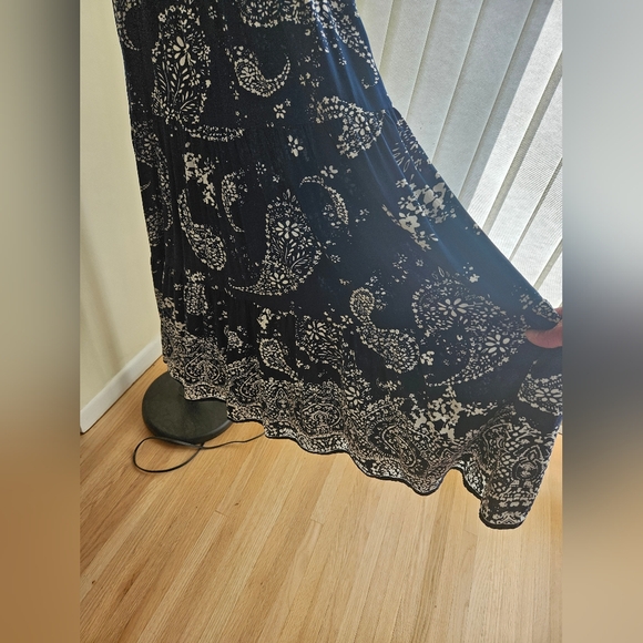 Navy blue maxi dress, worn twice - Picture 4 of 7